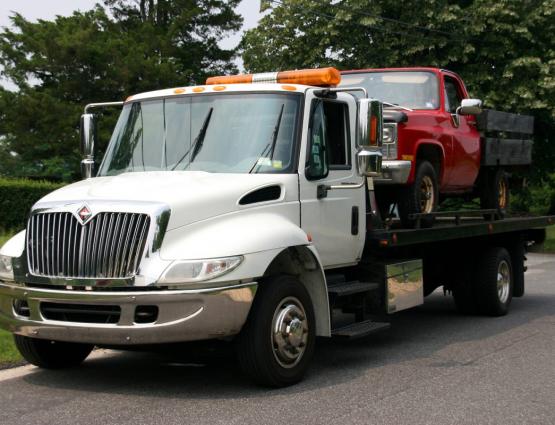 Emergency Towing in Ottawa